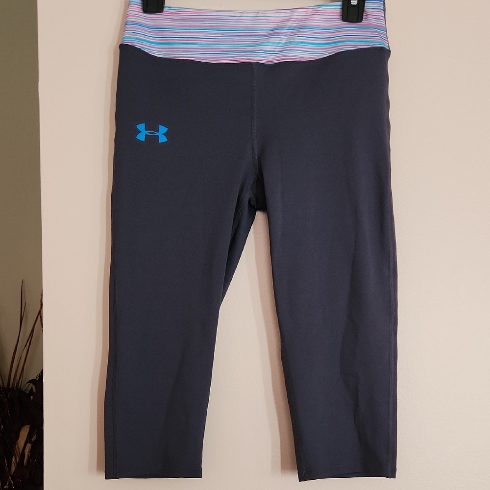 Under Armour Kids Grey Capri Leggings with Multicolor Waistband